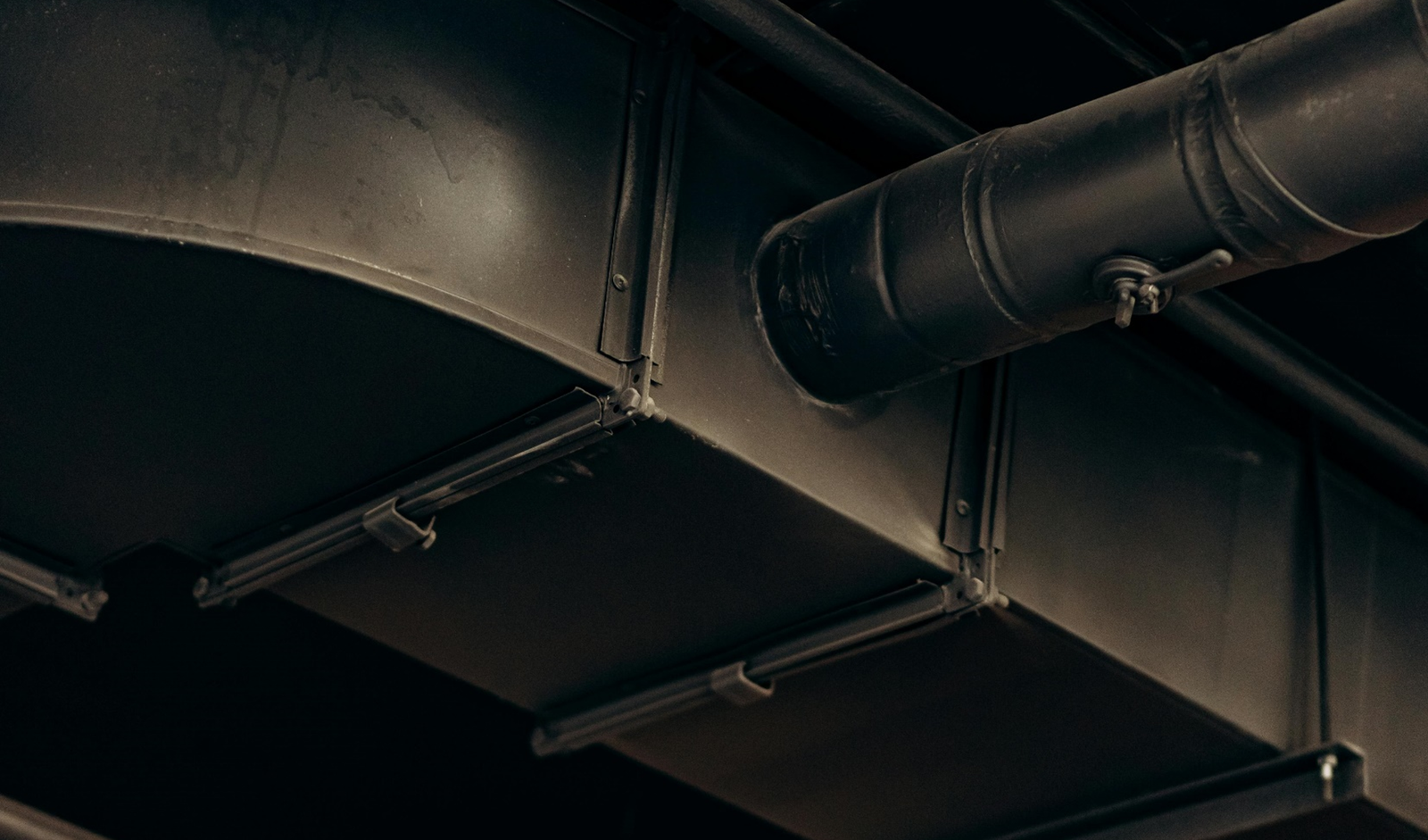 Maderas, Plasticos y Compuestos